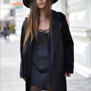 NWT Bershka short lingered dress sleeveless.